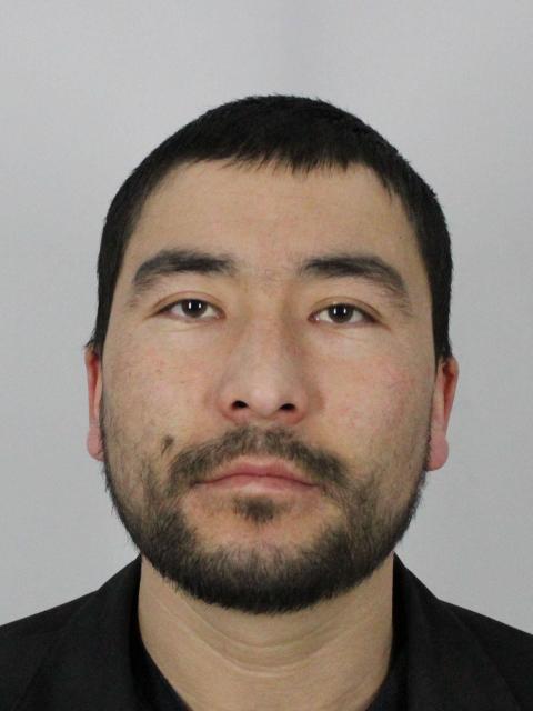 伊敏江·图尔贡