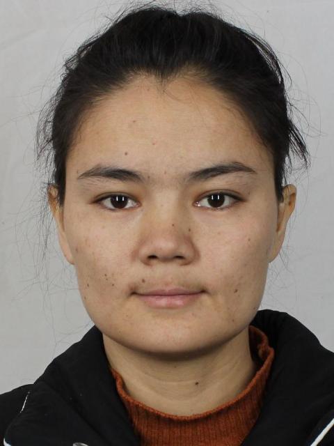 Arzugul Obulqasim